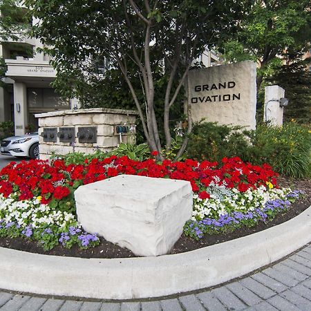 Maplewood Suites - Square One Mississauga Extérieur photo
