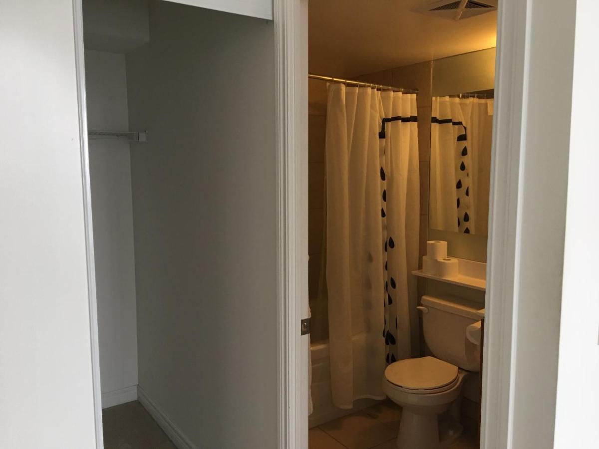 Maplewood Suites - Square One Mississauga Extérieur photo