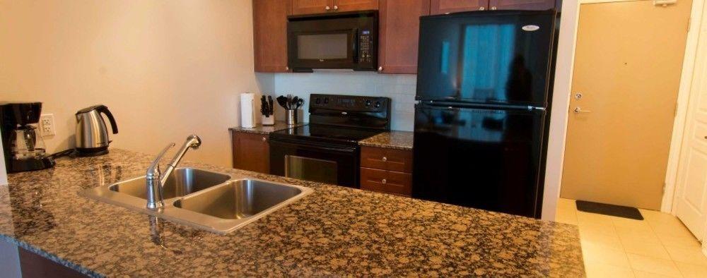 Maplewood Suites - Square One Mississauga Extérieur photo